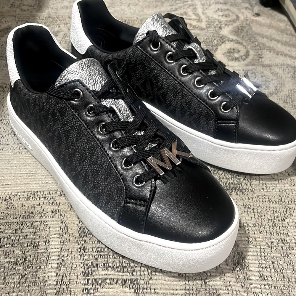 Michael Kors Poppy Lace Up BLACK 5.0